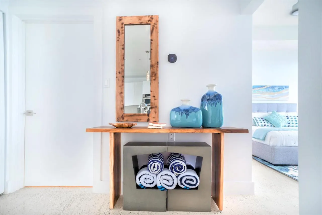 Lighthouse Point Residences West Bay