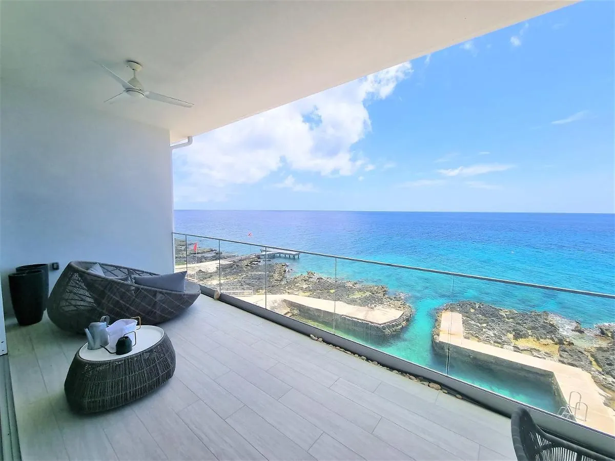Lighthouse Point Residences West Bay