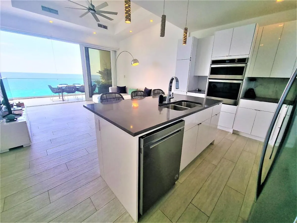 Lighthouse Point Residences West Bay